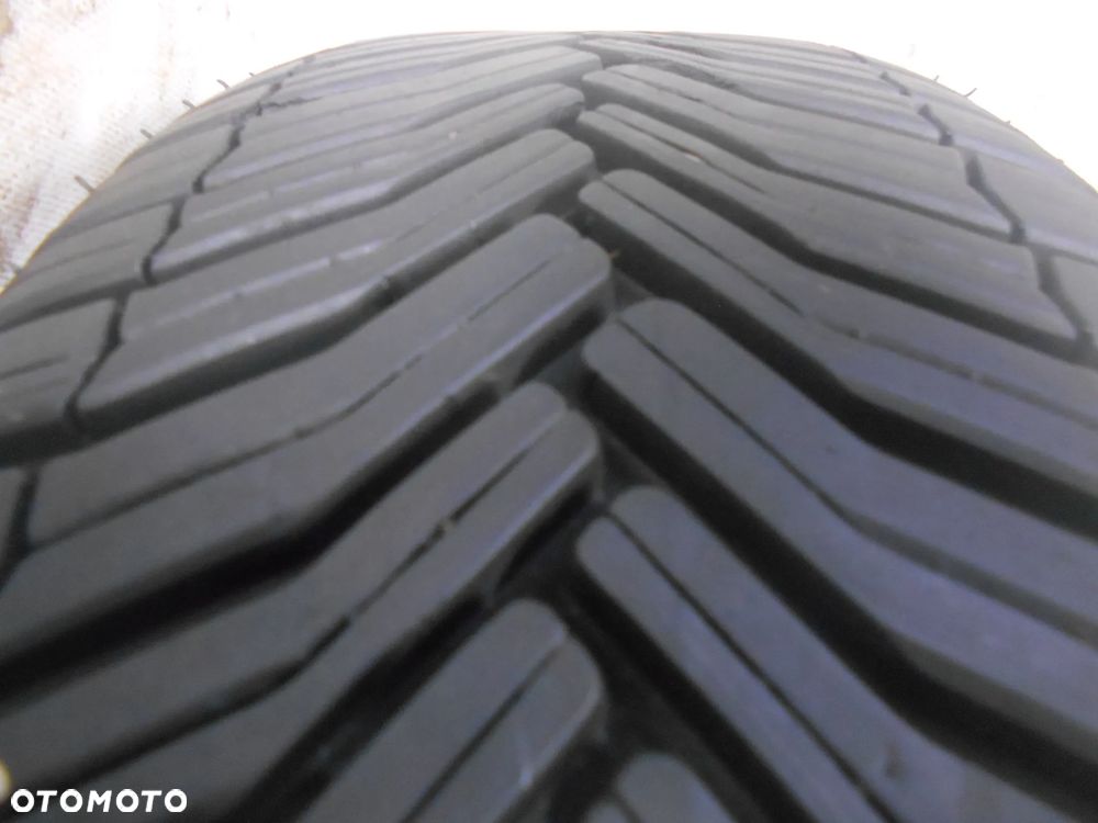 OPONA POJEDYNKA 205/60R16 MICHELIN CROSS CLIMATE  DOT 1425 7MM - 2