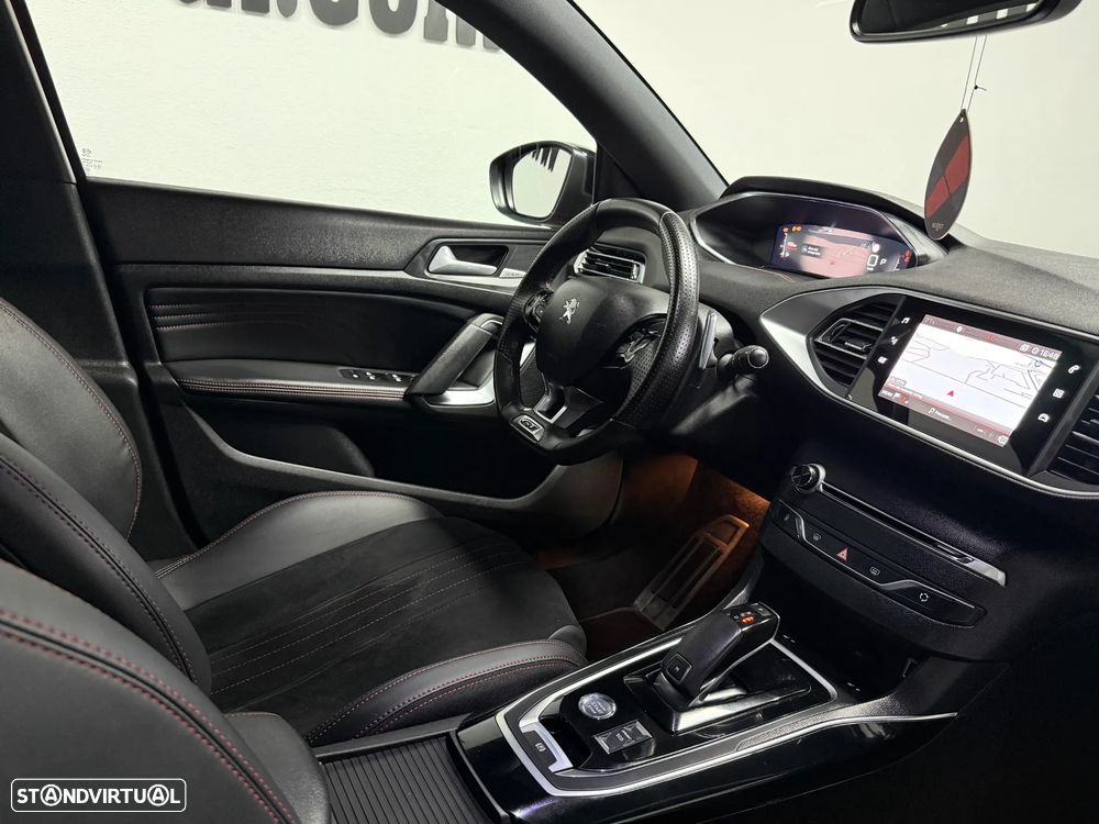 Peugeot 308 BlueHDi FAP 130 EAT8 Stop & Start GT - 21