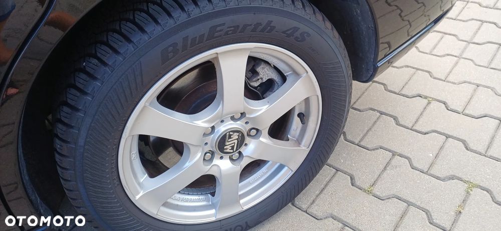 Mazda 5 2.0 Active Plus - 13