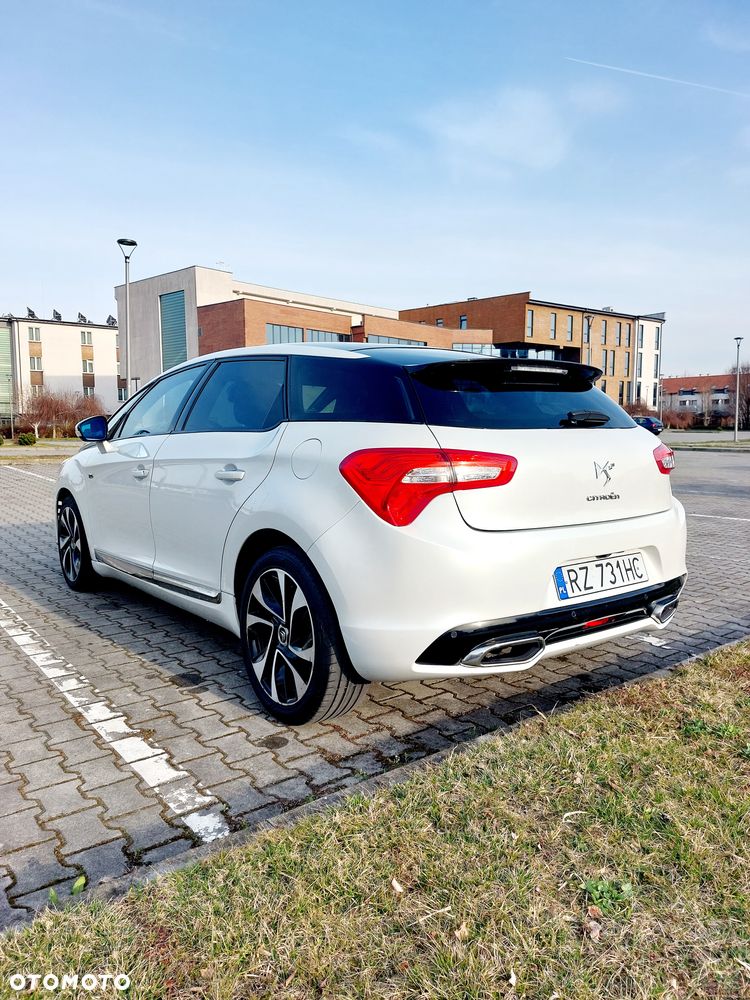 Citroën DS5 2.0 HDi Hybrid4 SoChic MCP - 5