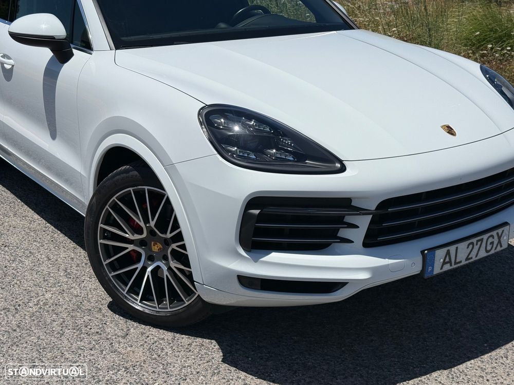 Porsche Cayenne E-Hybrid - 8