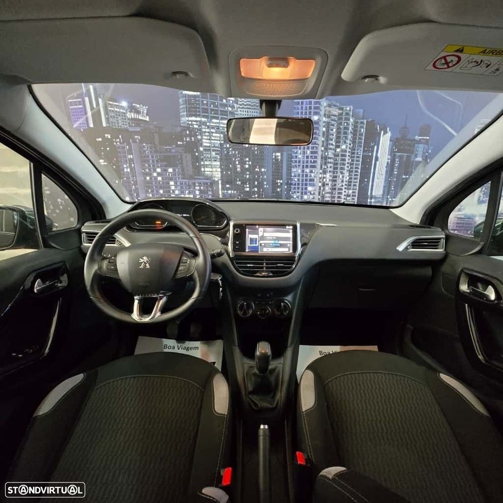 Peugeot 208 82 VTI Style - 11