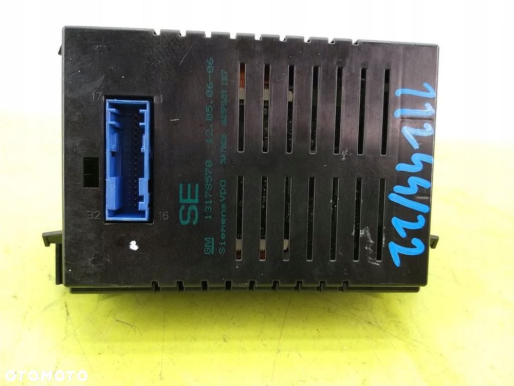 Radio FABRYCZNE CD30 MP3+ wyświetlacz kpl Opel Astra III H 2004-2006 - 5