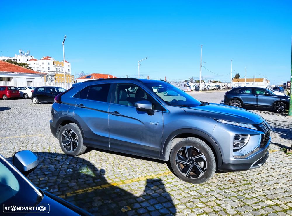 Mitsubishi Eclipse Cross 2.4 PHEV eMotion - 2