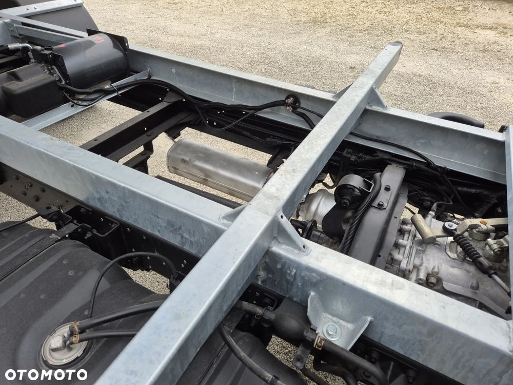 Nissan ATLEON 3.0 150KM Wywrotka 3-stronna - 15