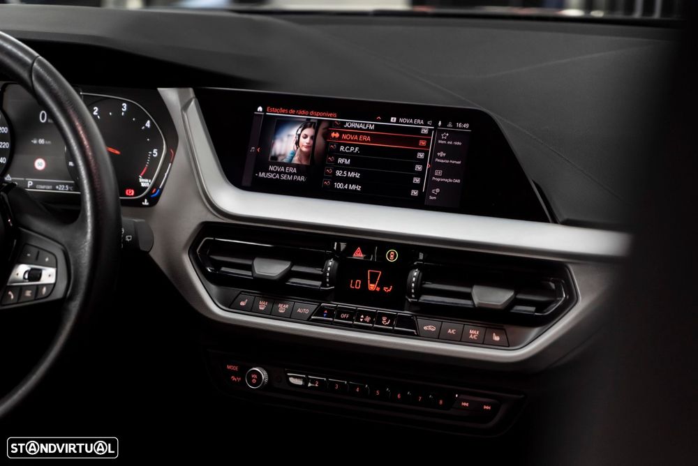 BMW 116 d Auto - 14