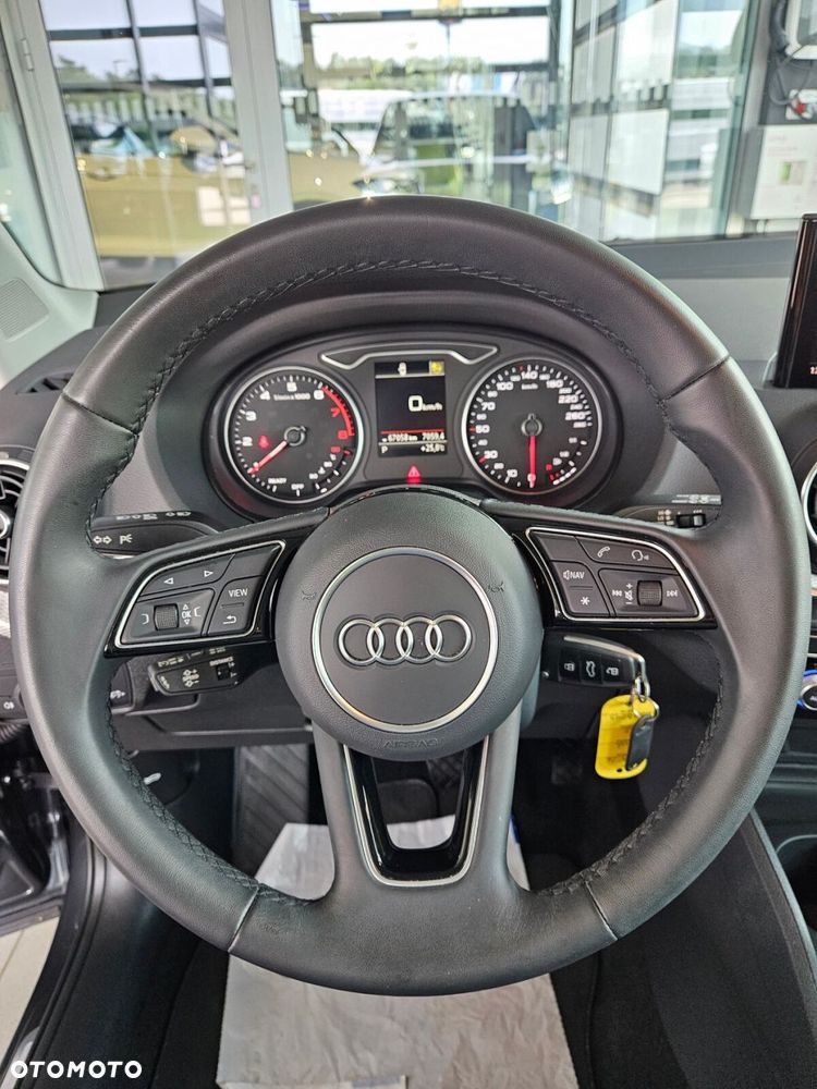 Audi Q2 - 13