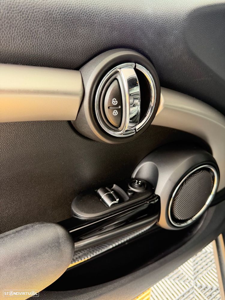 MINI 3 Portas Cooper - 15