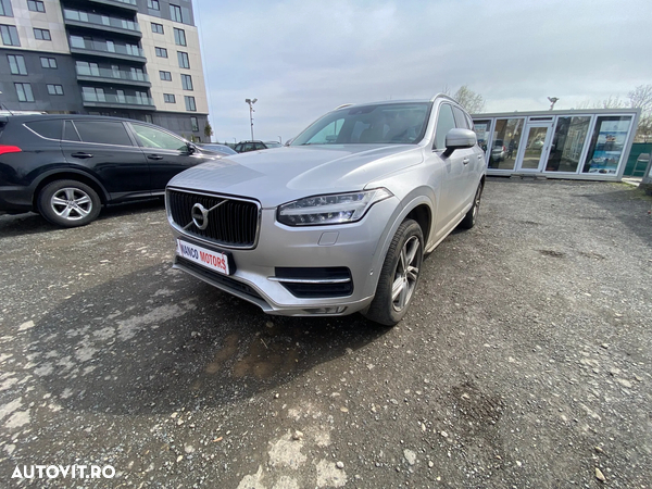 Volvo XC 90 D5 AWD Geartronic Momentum