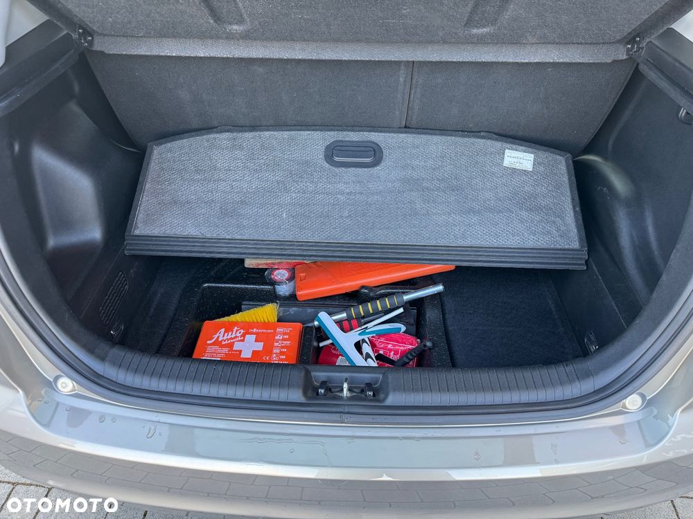 Kia Venga 1.4 CVVT Dream Team Edition - 9