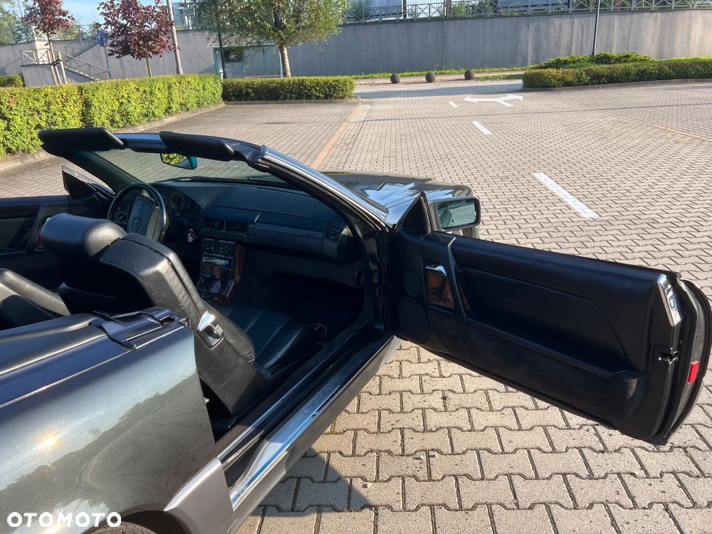 Mercedes-Benz SL - 15