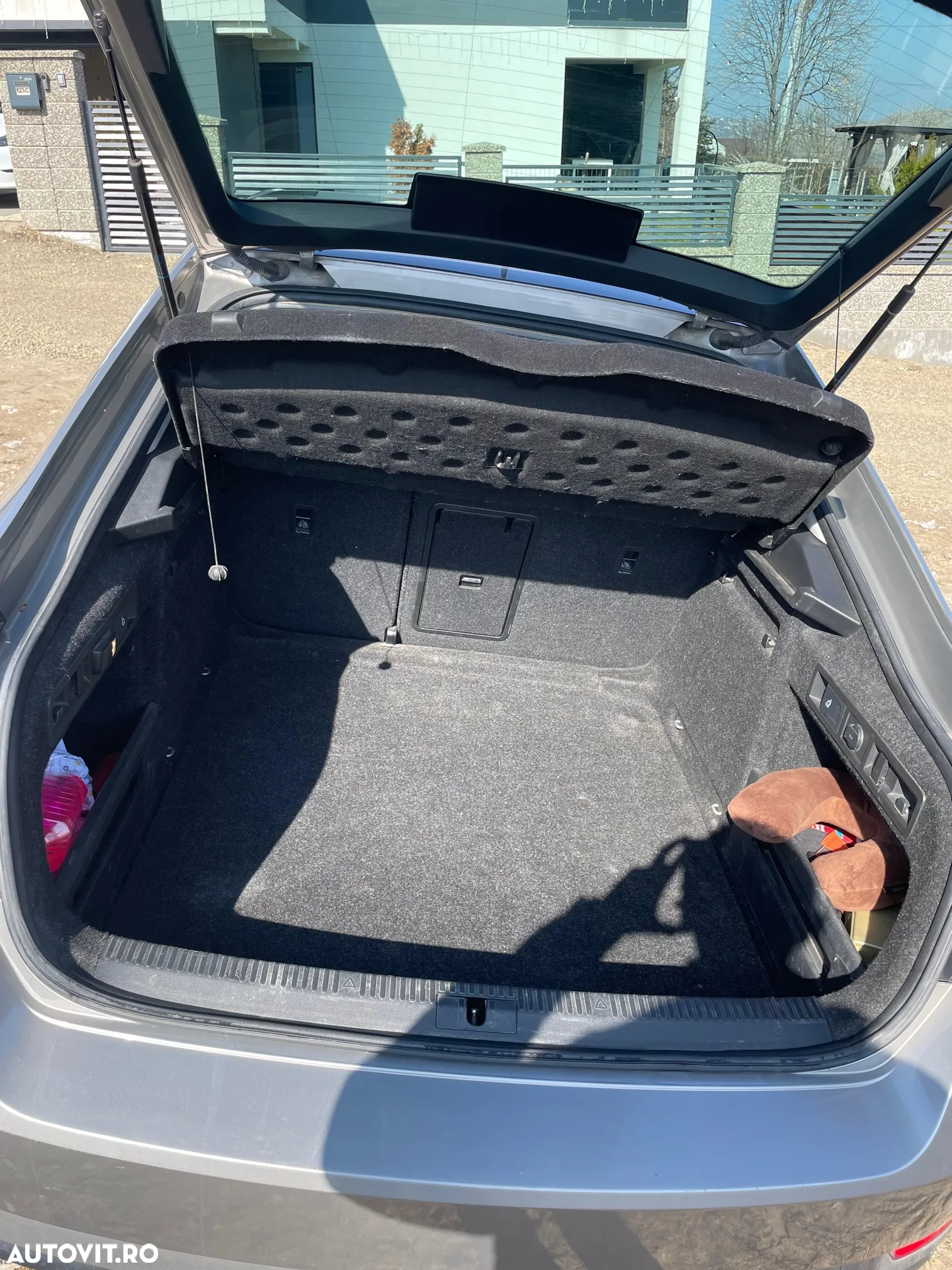 Skoda Superb 2.0 TDI DSG Style - 5