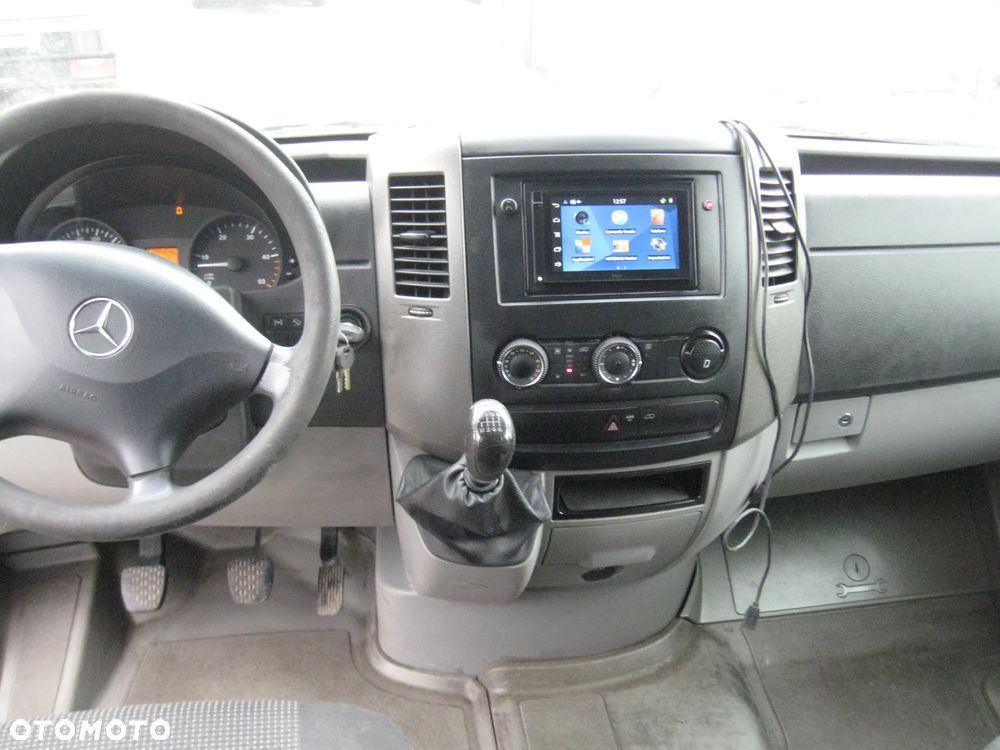 Mercedes-Benz 319 CDI.  4 X 4. DOKA - BRYGADÓWKA. KLIMA - 6