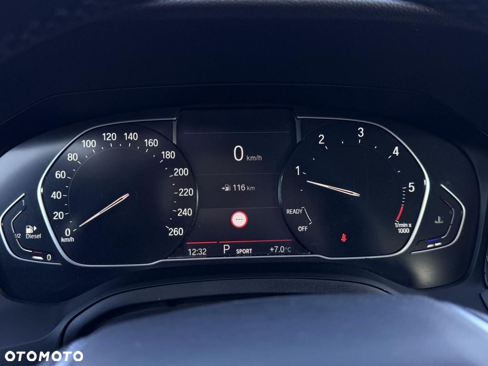 BMW Seria 3 320d xDrive - 31