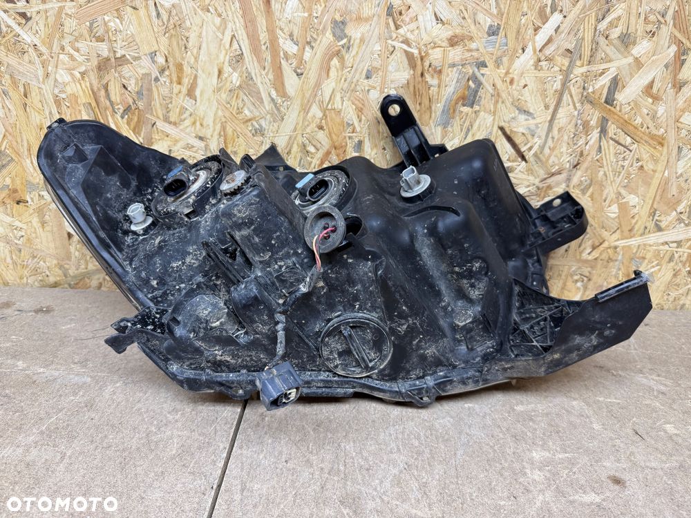 LAMPA LEWA SOCZEWKA LED TOYTOA TACOMA - 9