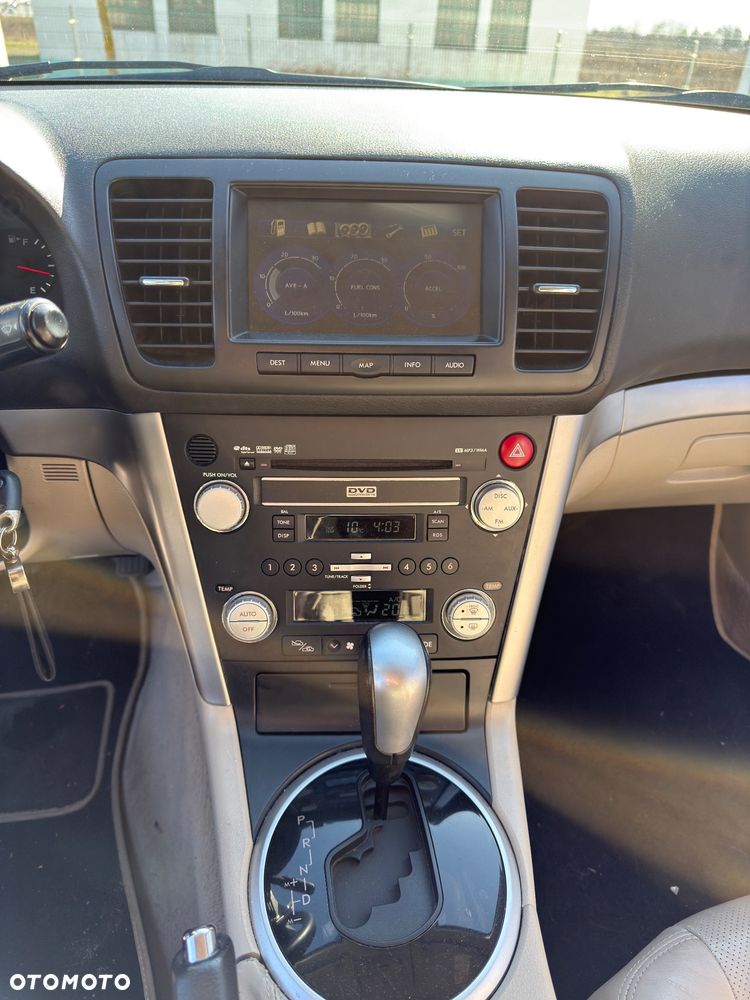 Subaru Legacy 3.0RA 000 - 23