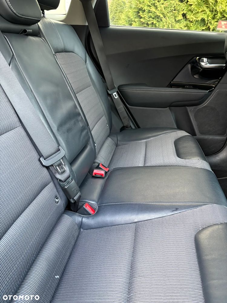 Kia Niro 1.6 GDI Hybrid XL - 14