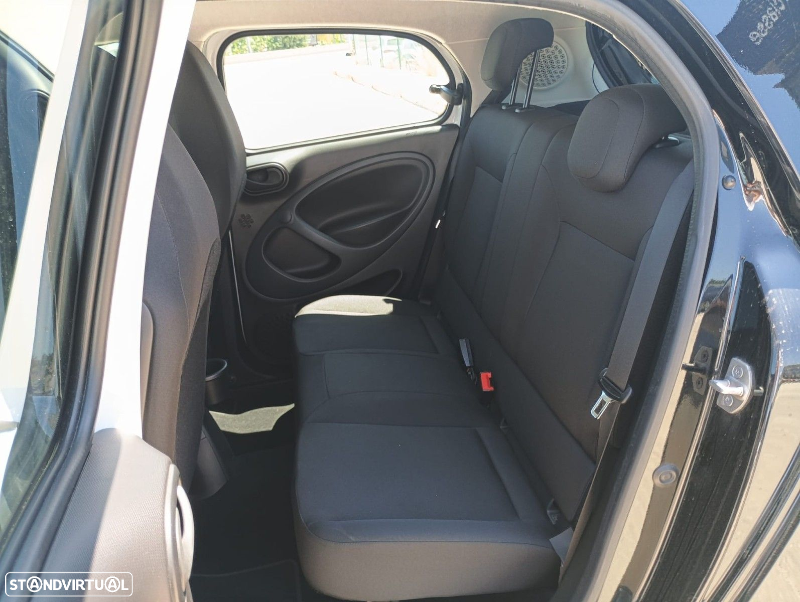 Smart ForFour EQ Business Solution - 4