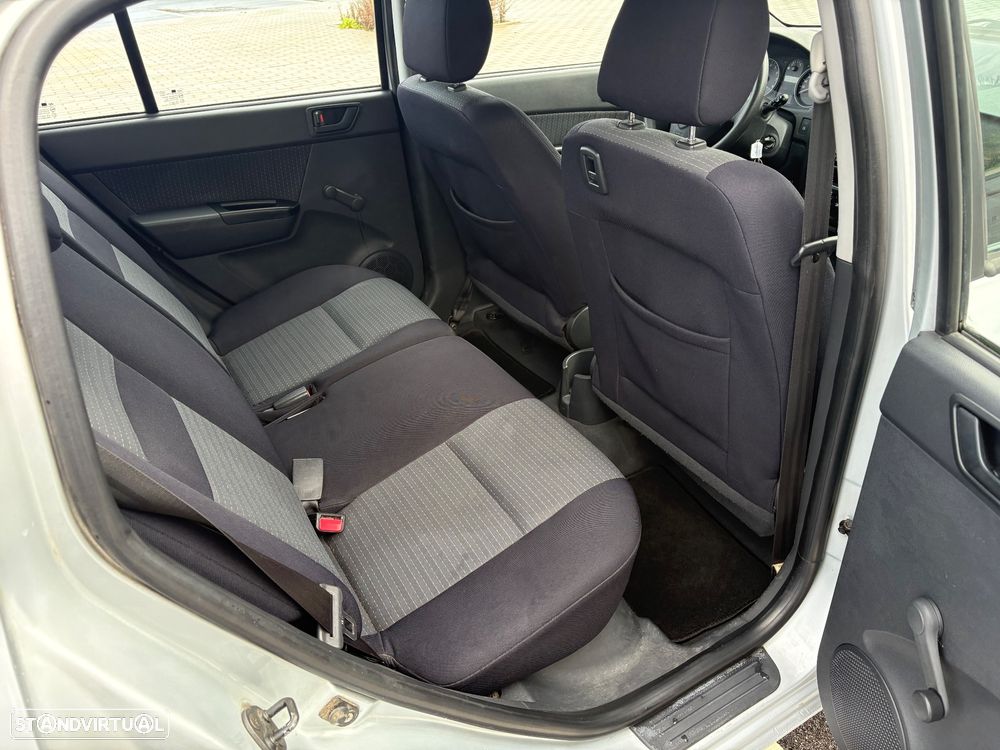 Hyundai Getz 1.1 First - 21