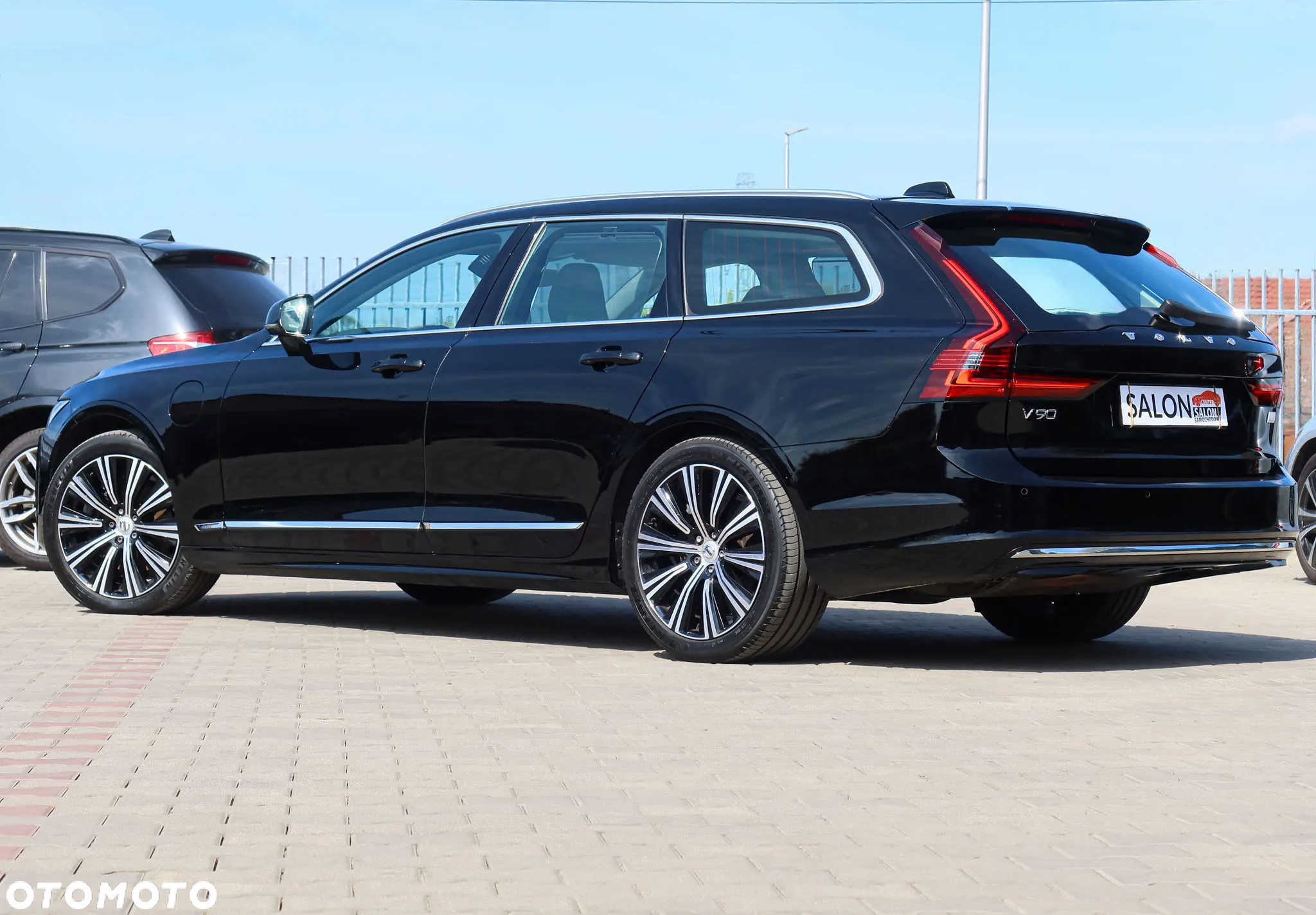 Volvo V90 T6 AWD Plug-In Hybrid Plus Bright - 36