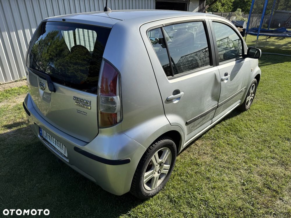 Daihatsu Sirion 1.3 - 5
