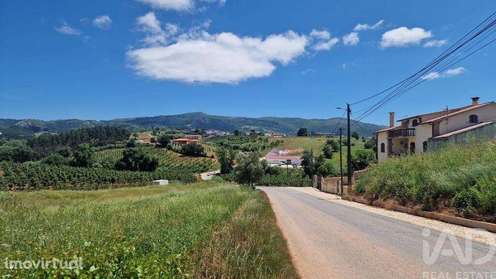 Terreno em Lamas e Cercal de 2920,00 m2 - Grande imagem: 2/9