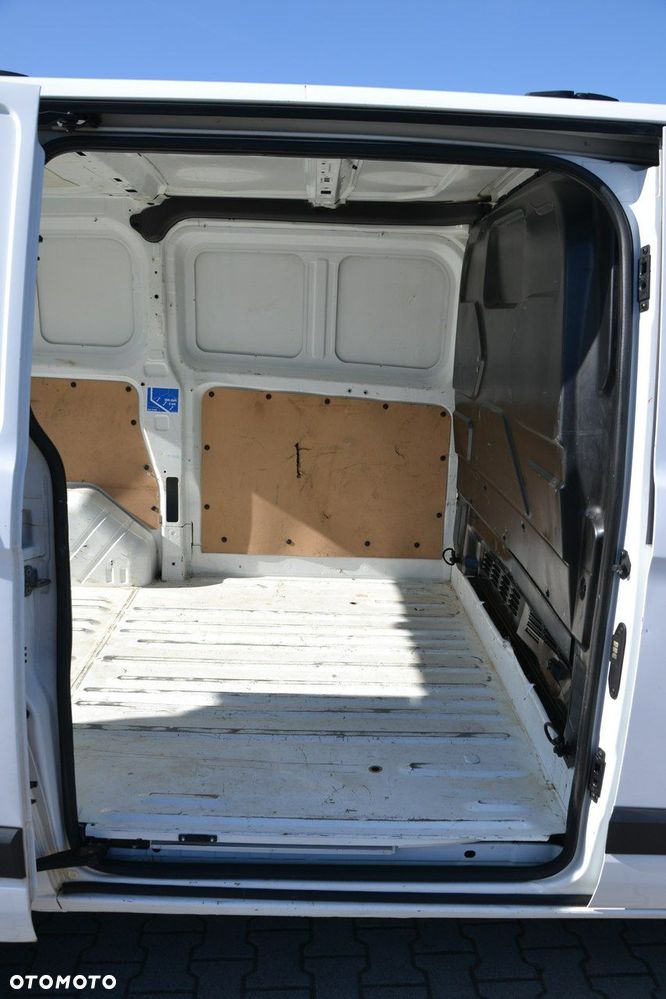 Ford Transit Custom - 20