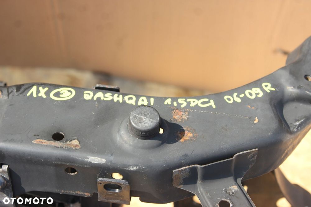 PAS PRZEDNI NISSAN QASHQAI I J10 2006R- 1.5 DCI - 4