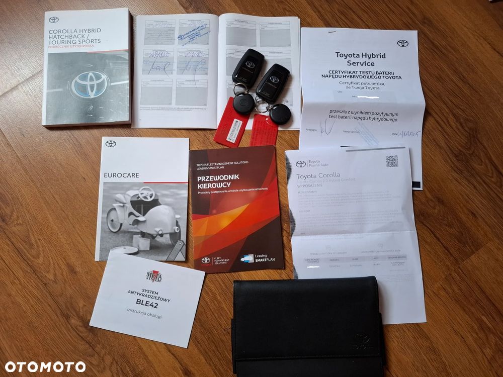 Toyota Corolla 2.0 Hybrid Comfort - 21