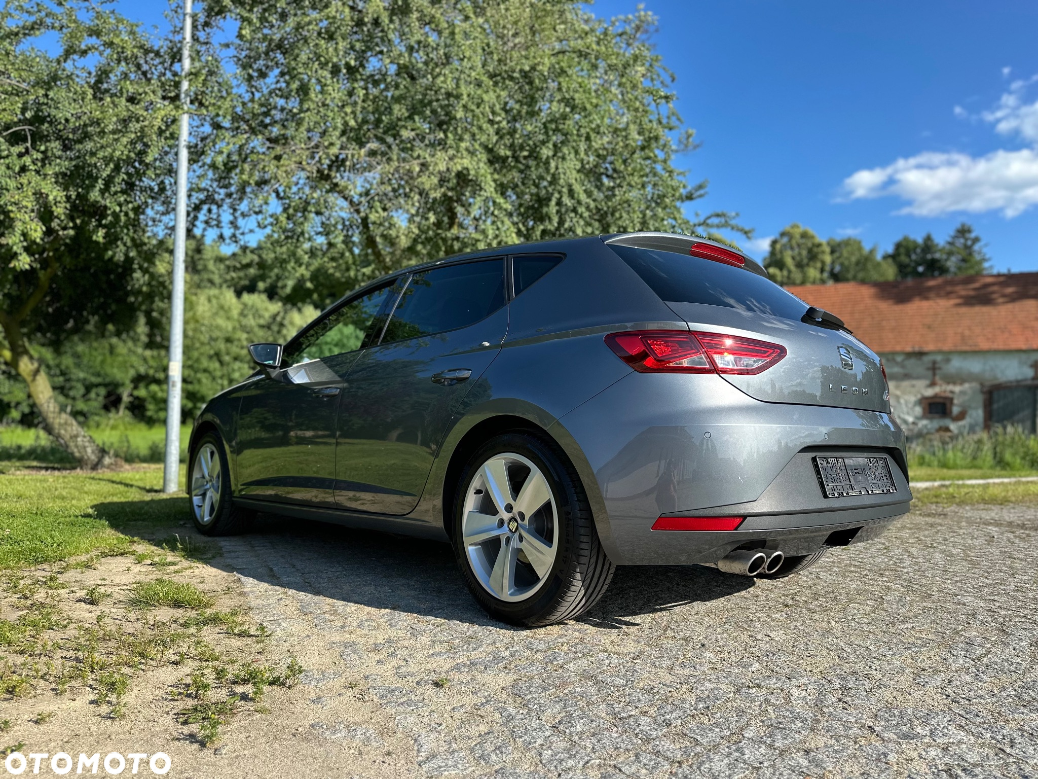 Seat Leon 2.0 TDI DPF Start&Stop FR - 32