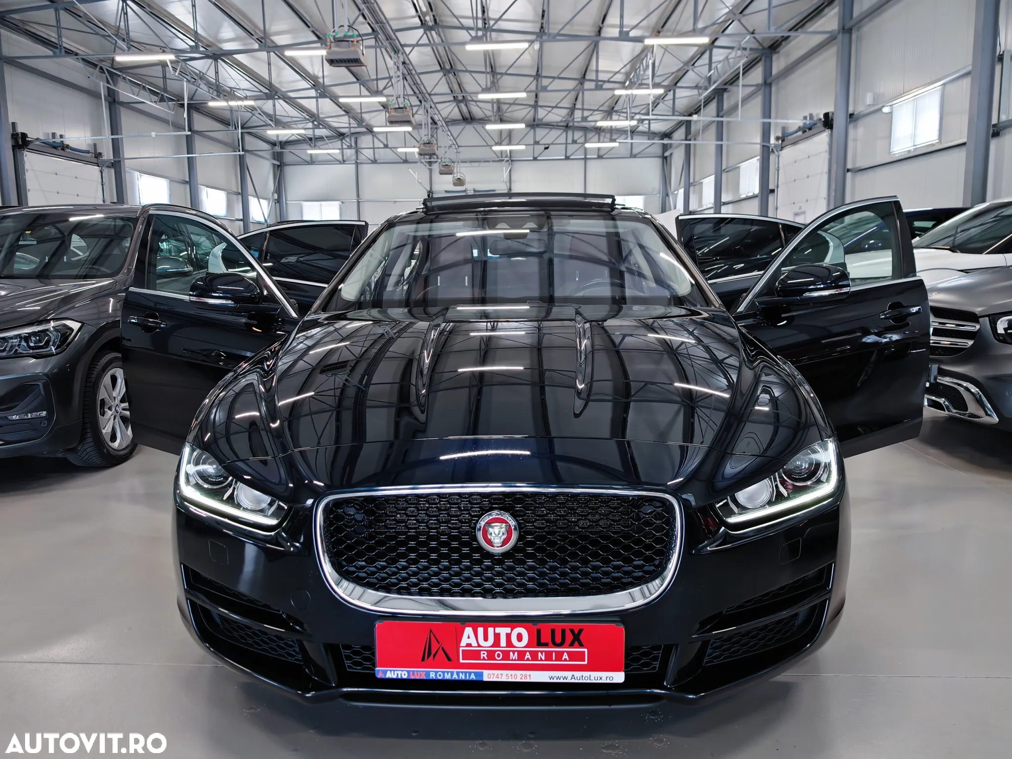Jaguar XE 20d Aut. Prestige - 30