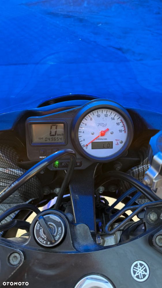 Yamaha R6 - 15