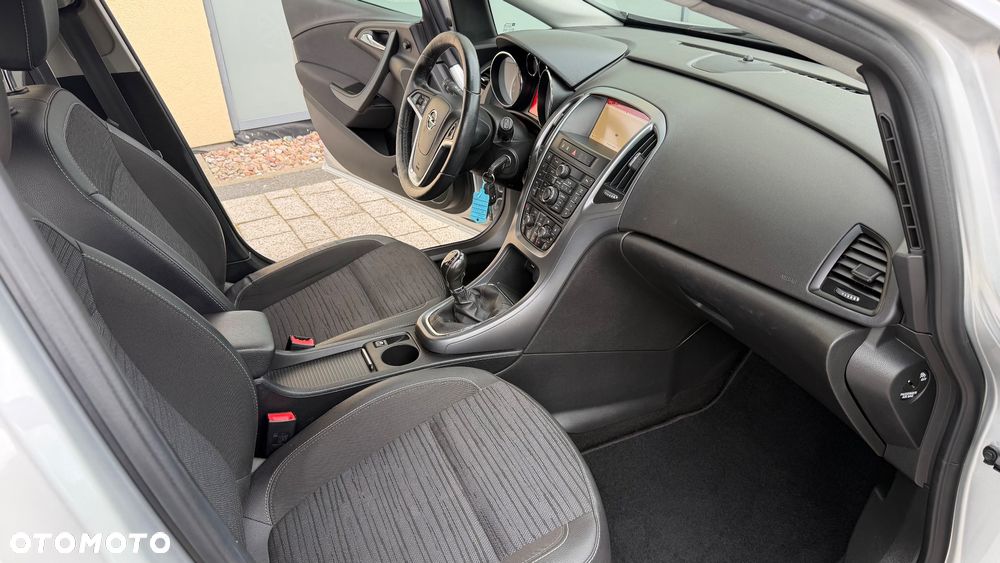 Opel Astra 1.6 CDTI Cosmo - 6