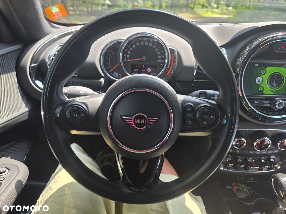 MINI Clubman - 32