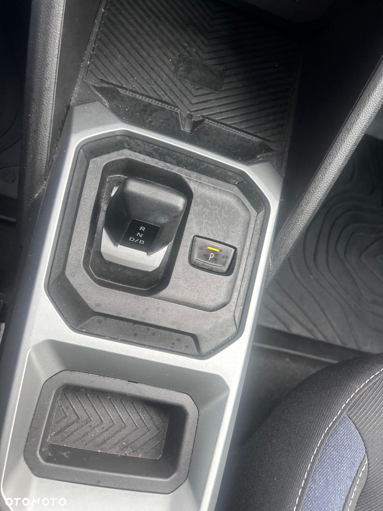 Dacia Duster 1.6 Full Hybrid 140 Journey MMT - 13