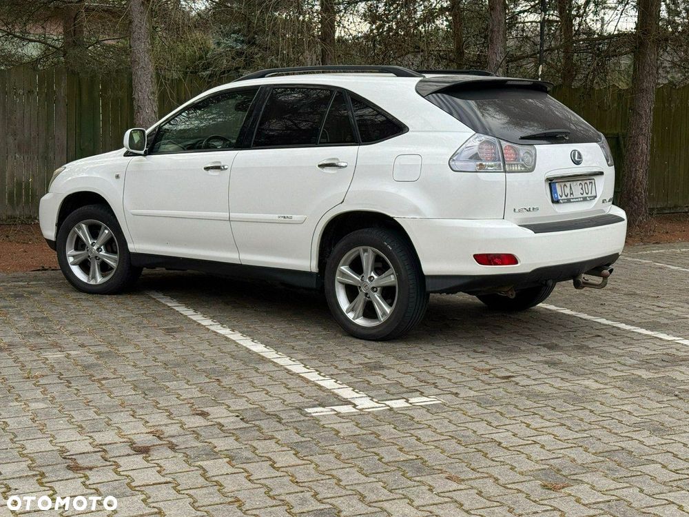 Lexus RX - 16