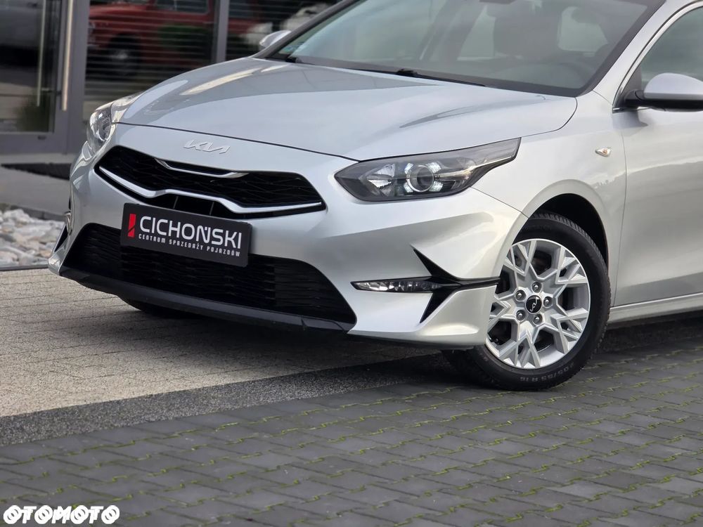 Kia Ceed 1.5 T-GDI L Business Line - 12