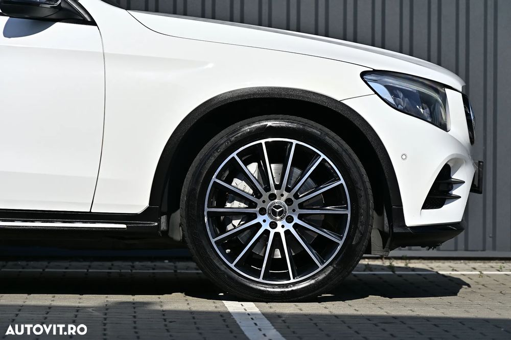 Mercedes-Benz GLC 250 d 4MATIC 9G-TRONIC AMG Line - 41