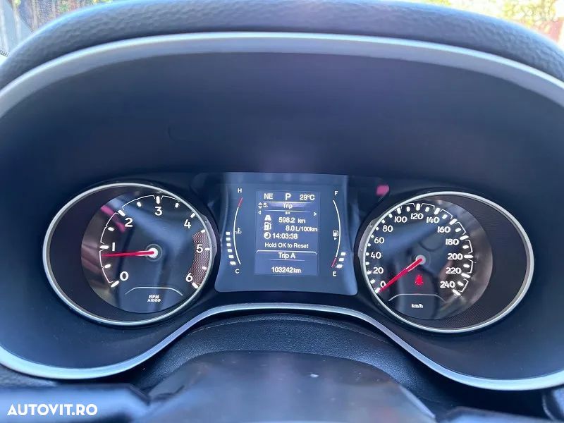 Jeep Compass 2.0 M-Jet 4x4 AT Longitude - 4