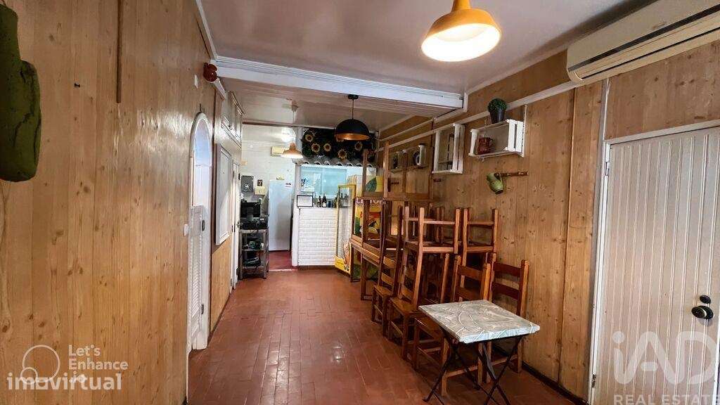 Restaurante em Santa Maria Maior de 37,00 m2 - Grande imagem: 3/30