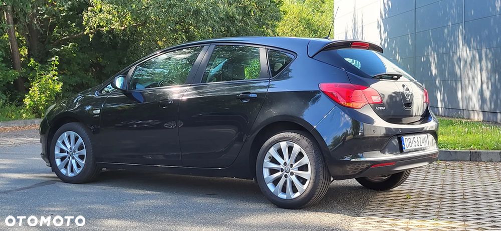 Opel Astra - 11