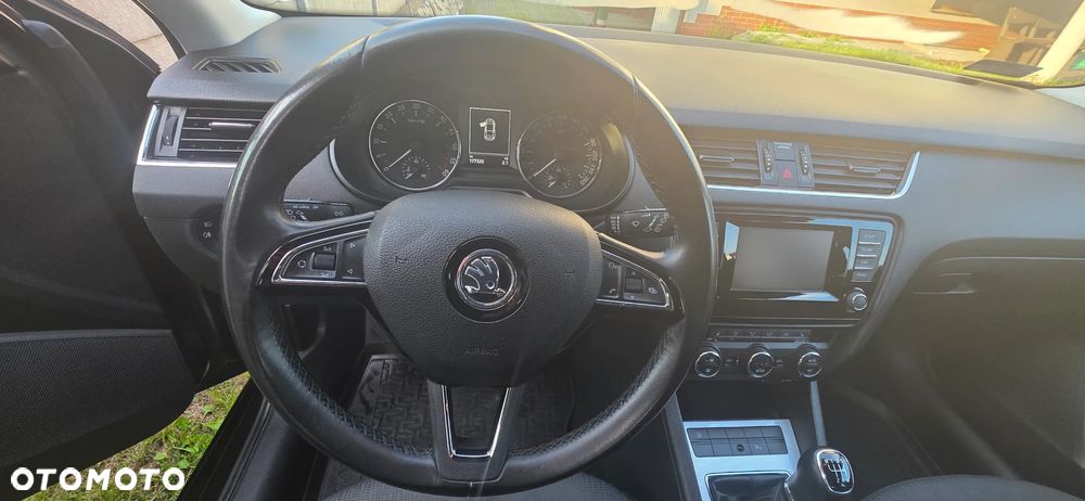 Skoda Octavia - 13