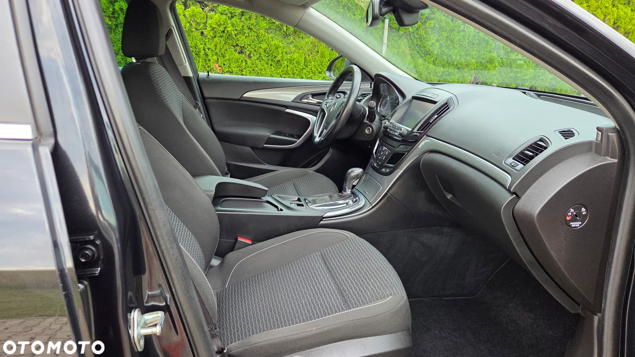 Opel Insignia 2.0 CDTI automatik Business Edition - 23