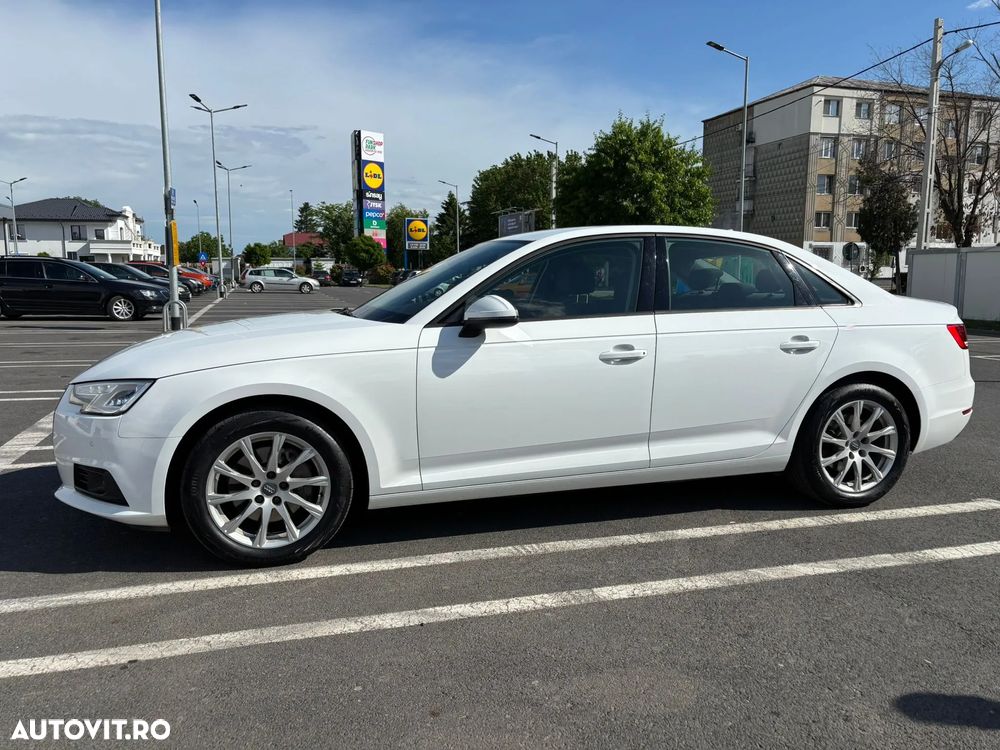 Audi A4 2.0 TDI quattro S tronic - 12
