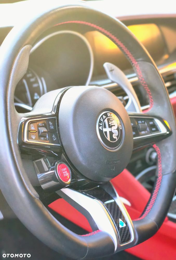 Alfa Romeo Stelvio 2.9 V6 Bi-Turbo Quadrifoglio Q4 - 10