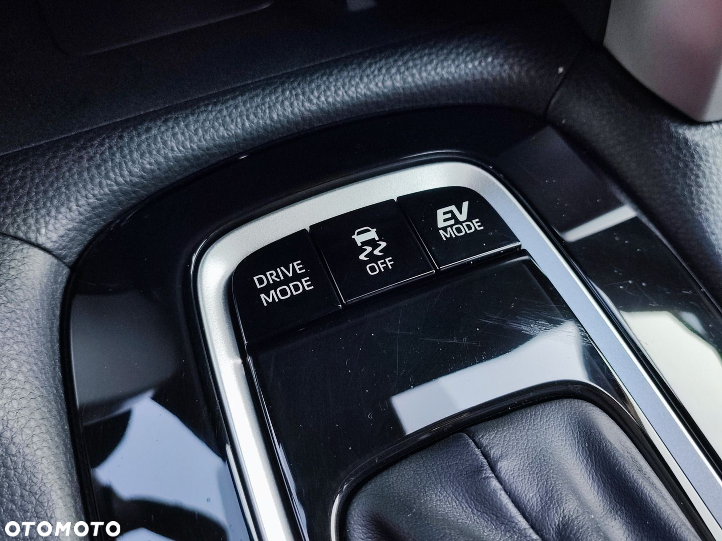 Toyota Corolla Cross 1.8 Hybrid Style - 21