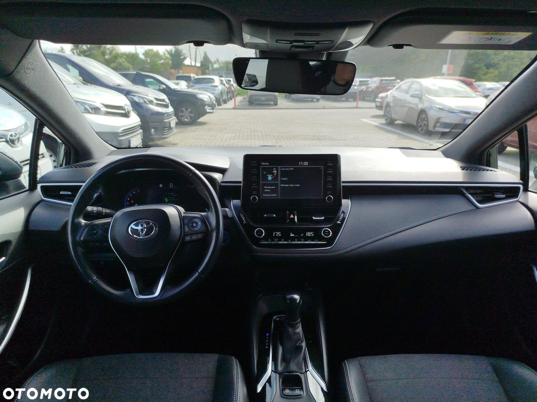 Toyota Corolla - 12
