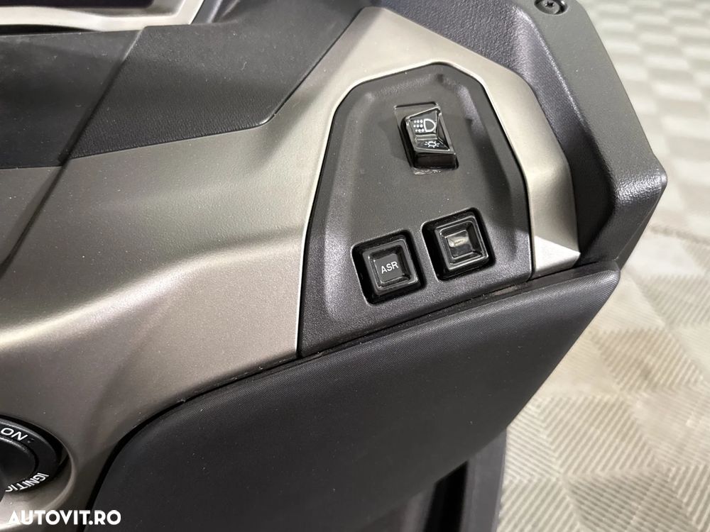 Piaggio MP3 400 HPE - 14