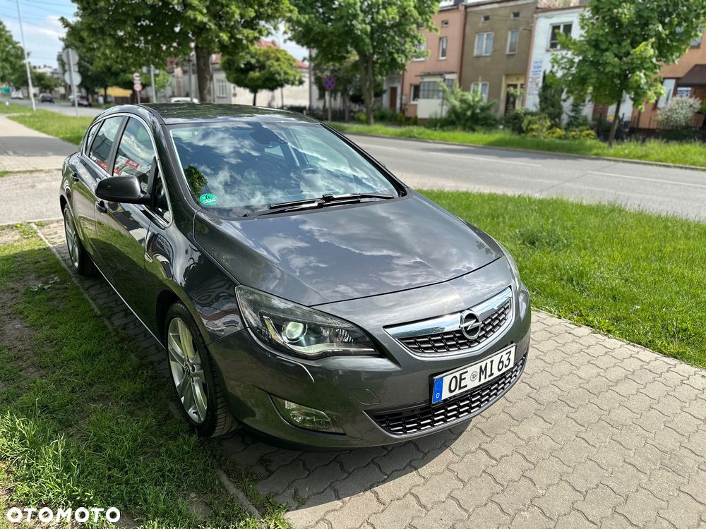 Opel Astra 1.4 Turbo Innovation - 9