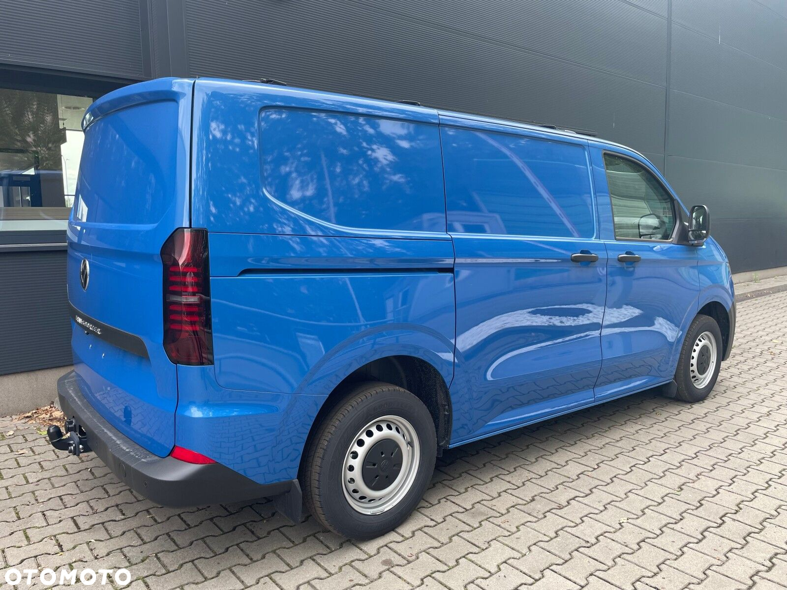 Volkswagen Transporter 2.0 TDI 150 KM 8-automat L1 - 14